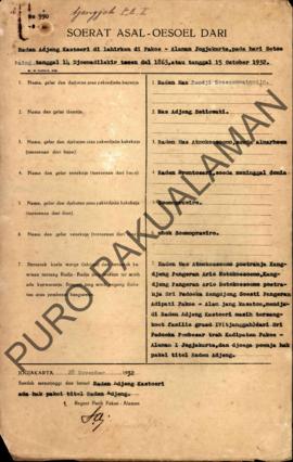 Surat asal usul dari Raden Adjeng Kastoeri yang dilahirkan di Pakualaman pada 15 Desember 1932, i...