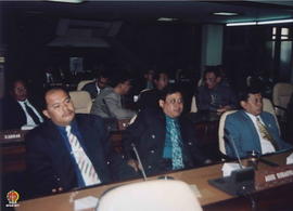 Para anggota DPRD DIY yang hadir di antaranya Bp Agus Subagyo sedang mendengarkan laporan penetap...
