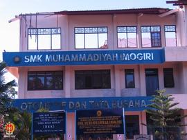 Kerusakan gedung SMK Muhamadiyah Imogiri akibat gempa.