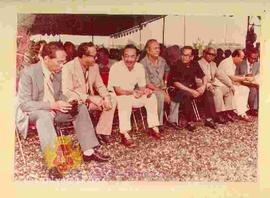 Solihin Gautama Prawiranegara (no 3 dari kiri) diantara tamu undangan pada Upacara Peresmian Kamp...