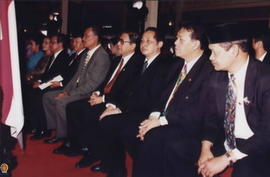 Tampak dari kanan Drs. Sujatmo (Ketua Bappeda), GBPH Joyokusumo (Adik Sri Sultan HB X) dan tamu u...