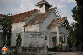 Kondisi bangunan Gereja Kristen Jawa Patalan di Dusun Miri, Sariharjo, Imogiri, Bantul yang rusak...