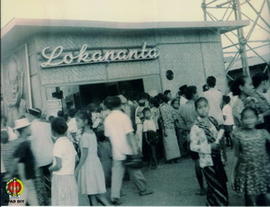 Stan Lokananta turut dalam Pameran Pekan Raya Dwi Dasa Warsa Kemerdekaan RI banyak pengunjung yan...