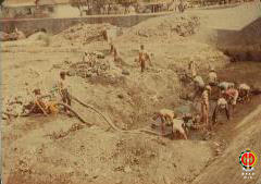 Proyek Pekerjaan Tambahan Bendungan Mergangsan 382 Ha. Pekerjaan penggalian untuk perbaikan lanta...