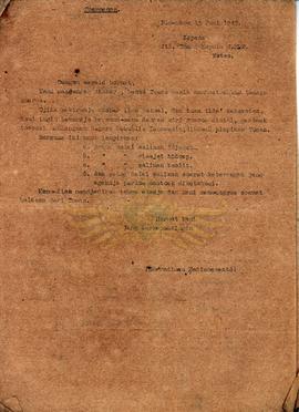 Surat Kepala S.M.U.P Wates kepada Pemerintah Praja Pakualaman  tentang  mengirimkan surat lamaran...
