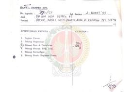Surat dari Direktur Pembinaan Kewartawanan Departemen Republik Indonesia kepada para Kepala Kanto...