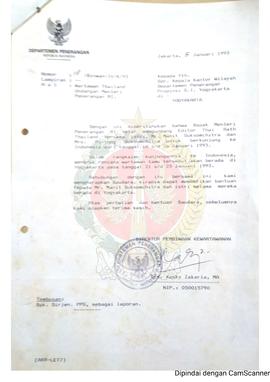 Surat dari Direktur Pembinaan Kewartawanan Departemen Penerangan Republik Indonesia kepada Kepala...