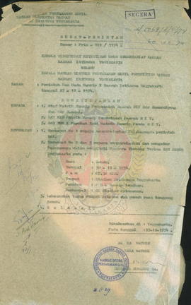 Surat-surat perintah tahun 1974 dari Markas Distrik Pertahanan Sipil DIY.