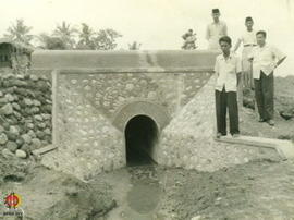 Saluran Air Djaten Desa Kronggahan Kelurahan Trihanggo Kapanewon Gamping yang telah selesai diban...