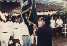 Inspektur Upacara Drs. Suprastowo, Sekwilda Propinsi DIY menerima bendera panji-panji LMD dari pe...