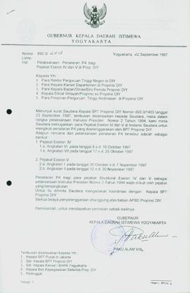Berkas surat perihal penyelenggaraan penataran Pedoman Penghayatan dan Pengamalan Pancasila (P-4)...