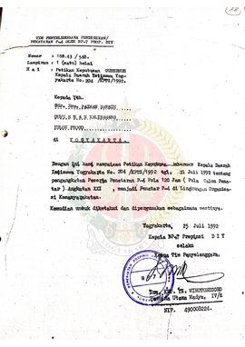 Bendel Petikan Keputusan Gubernur Daerah Istimewa Yogyakarta Selaku Pembina Penyelenggara Pendidi...