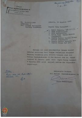 Surat dari Sekretaris Pribadi Sultan HB IX kepada Gubernur DIY tentang Fotocopi Piagam perjanjian...