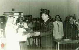 Serah Terima jabatan Walikota Yogyakarta dari Bapak Ahmad kepada Bapak Sugiarto.