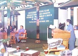 Drs Ari Sunaryo selaku Kepala Direktorat Agraria Prop DIY sedang memberikan sambutan dalam acara ...
