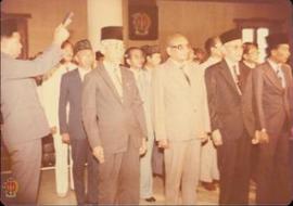 Pengambilan Sumpah Jabatan untuk anggota DPRD DIY Hasil Pemilu 1982 yang berAgama Islam.