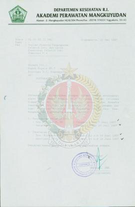 Surat dari Direktur Departemen Kesehatan Republik Indonesia Akademi Perawatan Mangkuyudan kepada ...